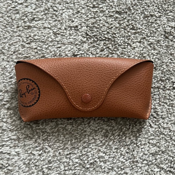Ray-Ban Accessories - Ray-Ban Tan Leather Sunglasses Holder